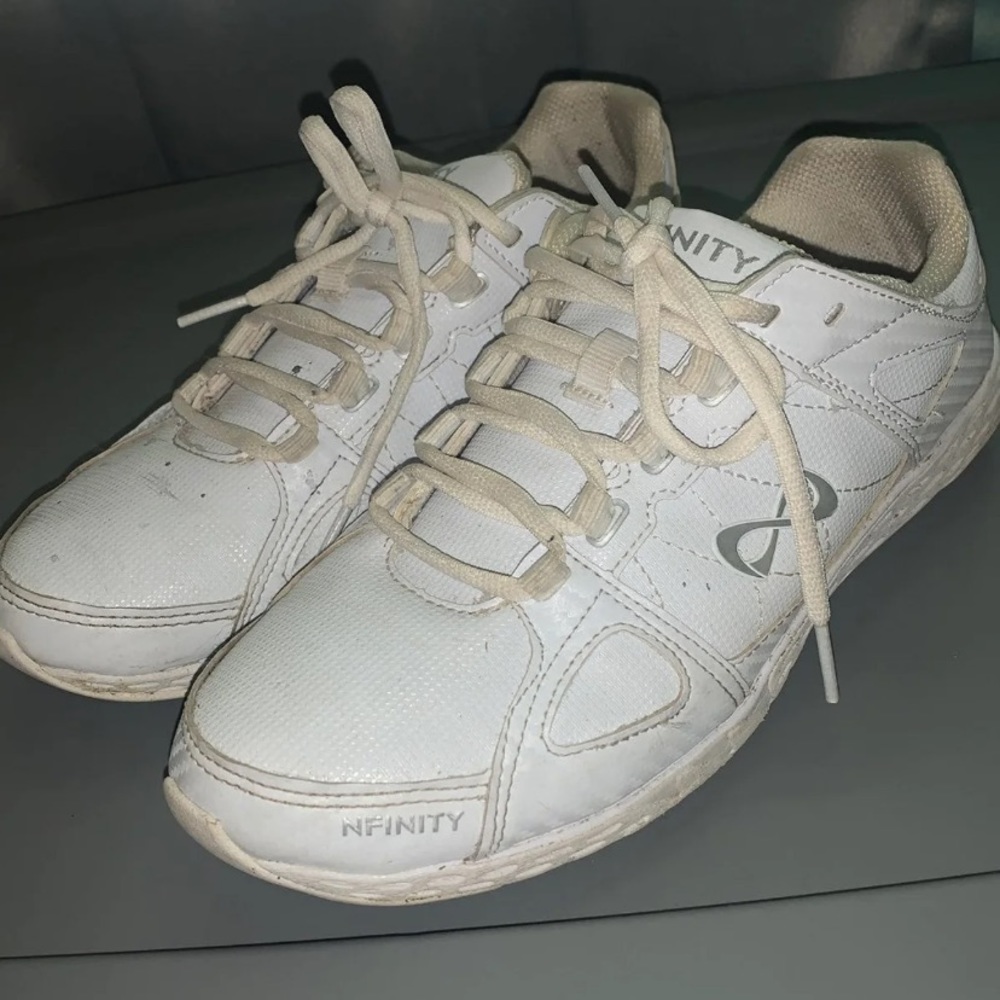 Infinity cheer shoes
